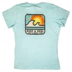 Reef & Reel Women's Beach Vibes Scoop Neck T-shirt